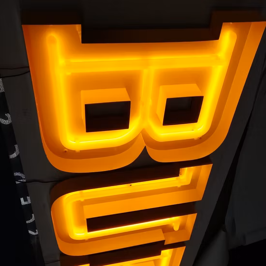 Neon Windows Display Modern LED Letters Illuminated 12V Signs Channel Letter